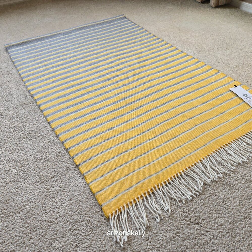 NWT McNutt Lambswool Scarf Donegal Ireland Yellow & Grey - Picture 9 of 14